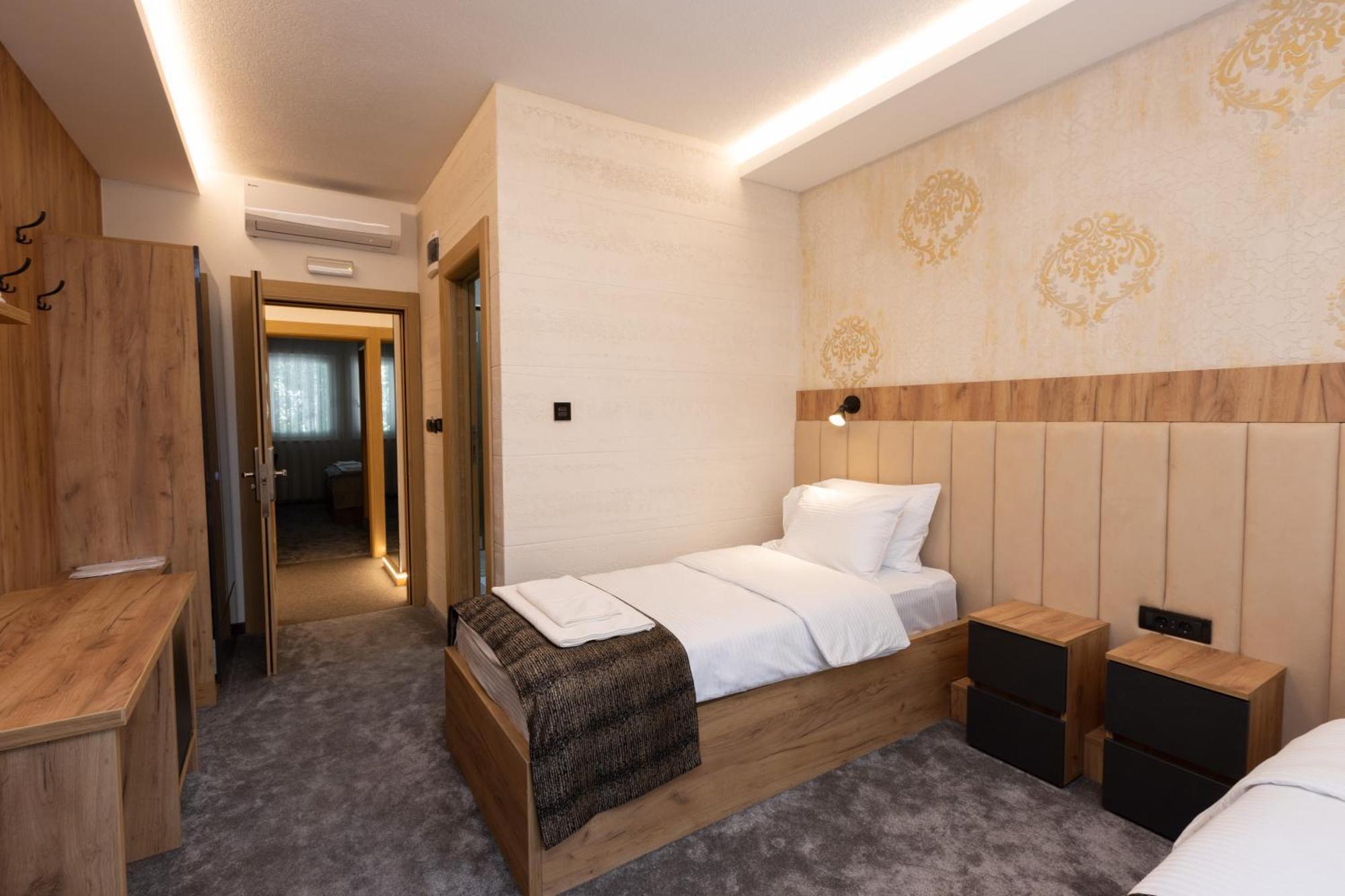 Hotel M Star Novi Pazar Eksteriør bilde